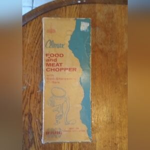 Universal Food and Meat Chopper - Brown and Blue